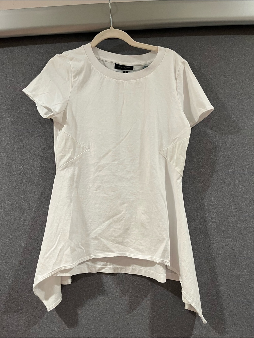 Donna Karan White Short Sleeve Tee